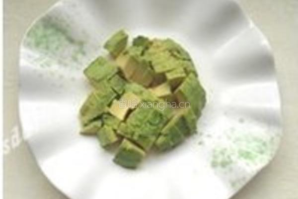 牛油果山药泥纳豆的做法图解2