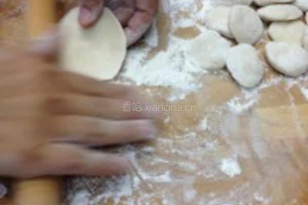 茴香肉末饺子的做法图解9