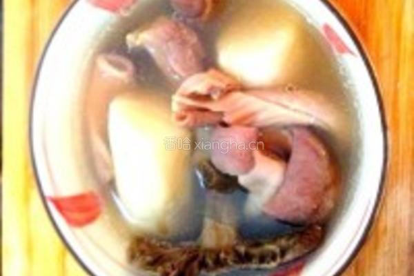 养胃健脾淮山红菇煲猪肚的做法图解5