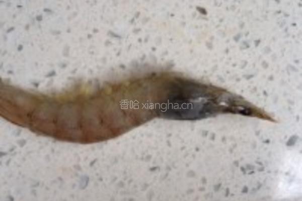 香酥开背虾的做法图解2