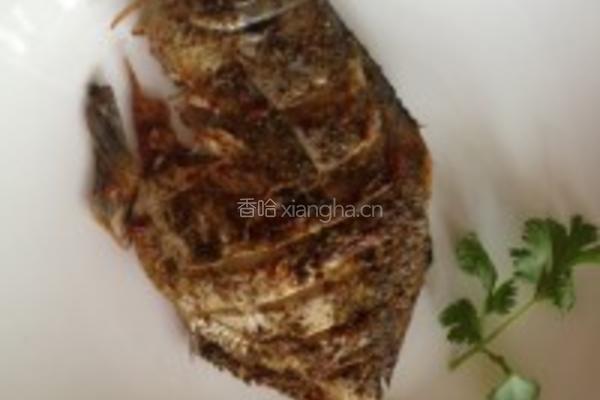 孜然味烤鲳鱼的做法图解5