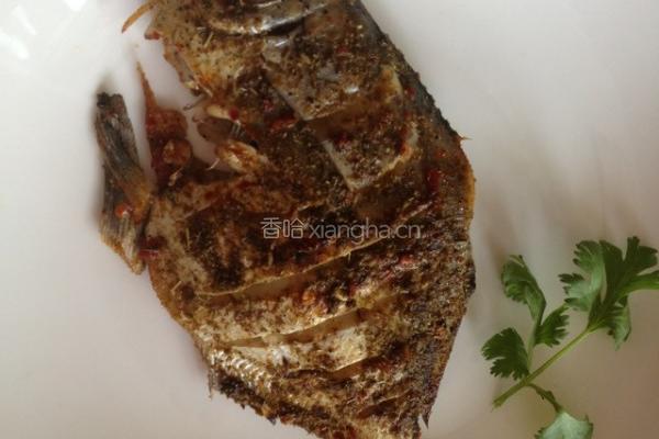孜然味烤鲳鱼
