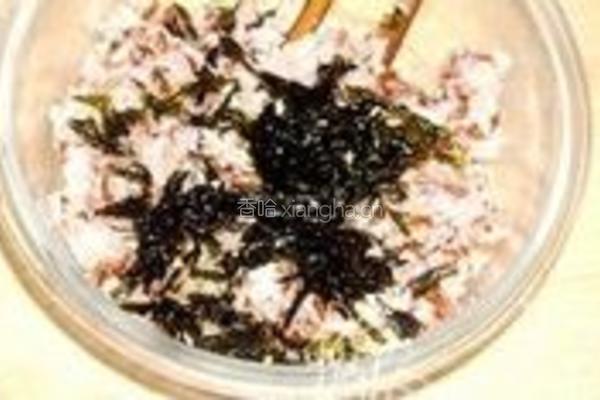 红米肉松海苔饭团的做法图解9