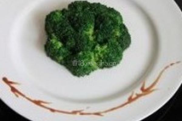 蚝油鱼子西兰花的做法图解7