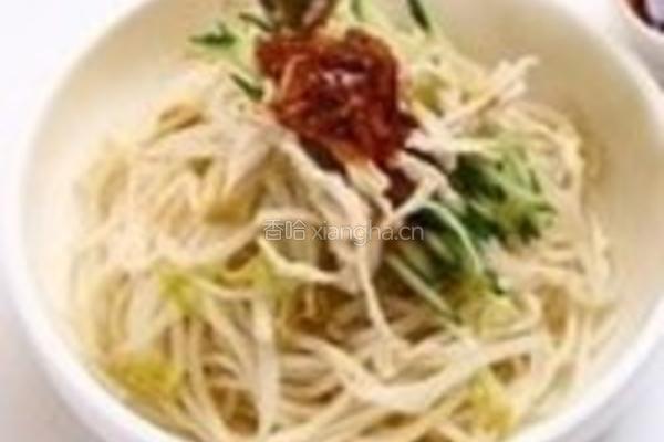 川味麻辣鸡丝凉面的做法图解5