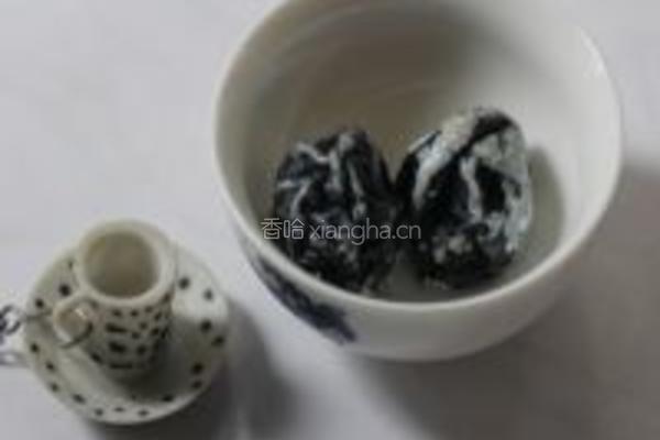 乌梅陈皮煮花生的做法图解2