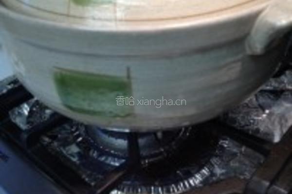 黑米红豆百合粥的做法图解5