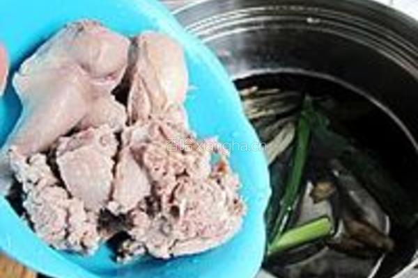 冬瓜荷叶煲老鸭的做法图解6