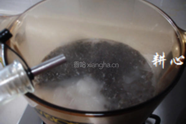 紫菜鲫鱼汤的做法图解9