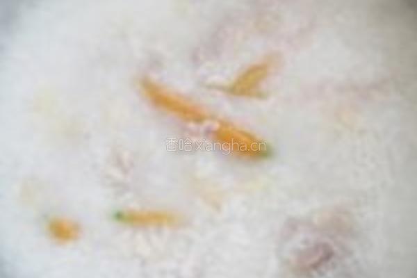 小胡萝卜鸭腿粥的做法图解6