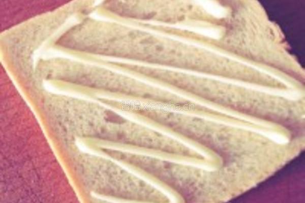 金枪鱼sandwich的做法图解1