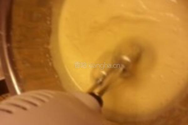 黄桃酸奶蛋糕的做法图解1