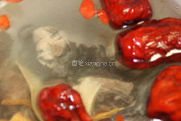 阿胶炖乌鸡的做法图解4