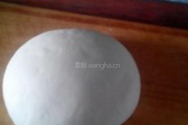 香菜洋葱猪肉馅饼的做法图解2