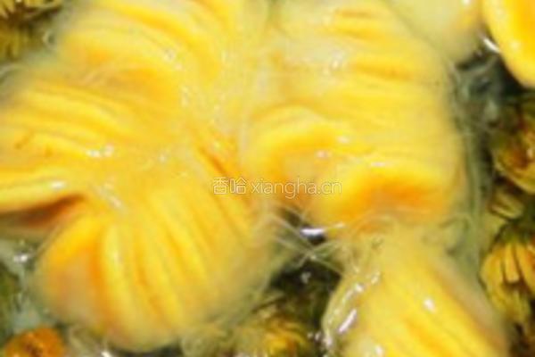 鲜罗汉果胎菊茶的做法图解1
