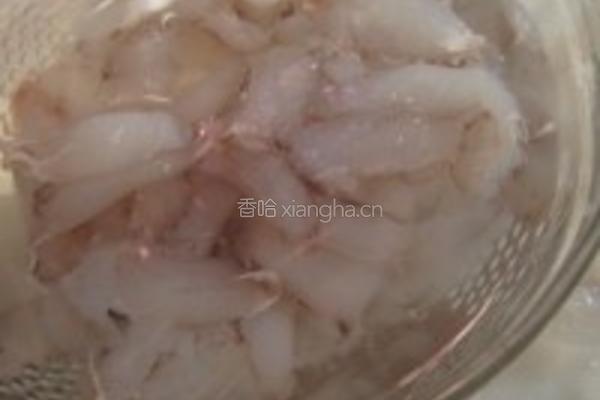 九层塔炒蟹肉的做法图解2