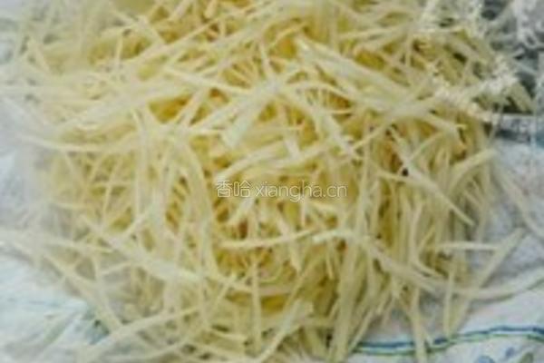 酱爆黑胡椒鸭肉雀巢盏的做法图解4