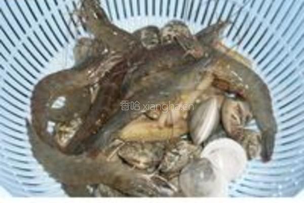 海鲜泡饭的做法图解1