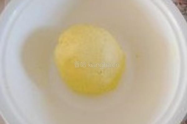 奶香玉米窝窝头的做法图解2