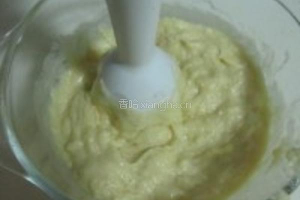 榴莲戚风蛋糕的做法图解2