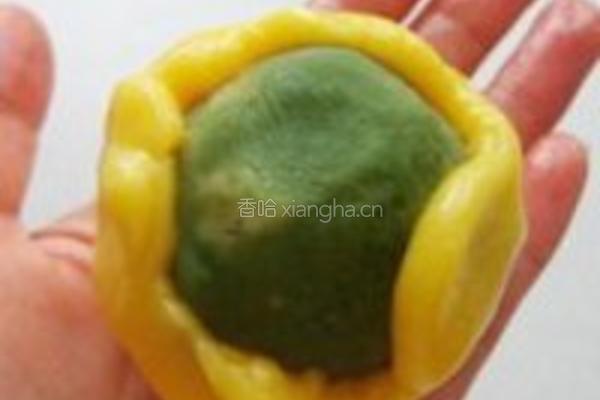 绿茶蜜枣芒果冰皮月饼的做法图解5