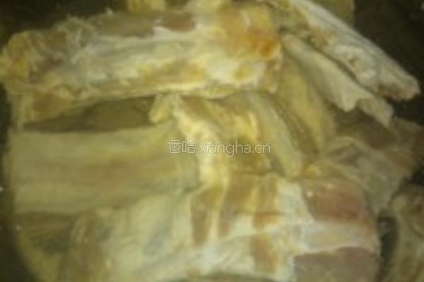 山药红根炖牛排的做法图解1