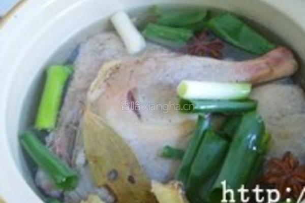 南京盐水鸭的做法图解5