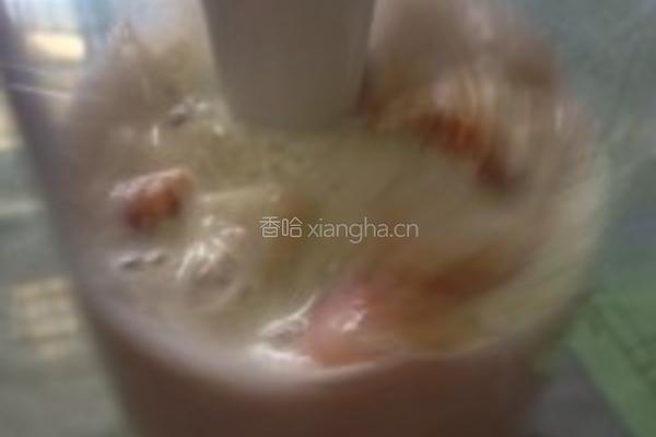 番荔枝香蕉麦片饮的做法图解3