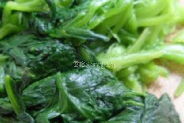 陈醋果仁菠菜的做法图解2