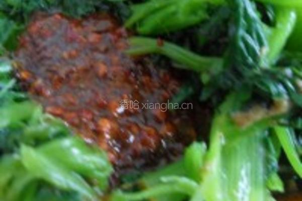 陈醋果仁菠菜的做法图解4