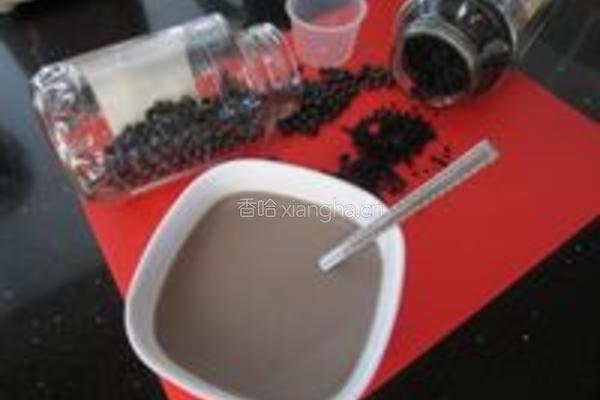 黑米黑豆浆的做法图解4