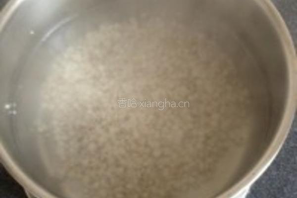 红豆薏仁煮的做法图解2