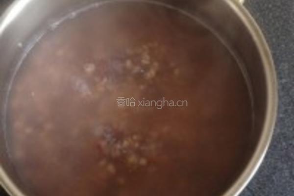 红豆薏仁煮的做法图解3