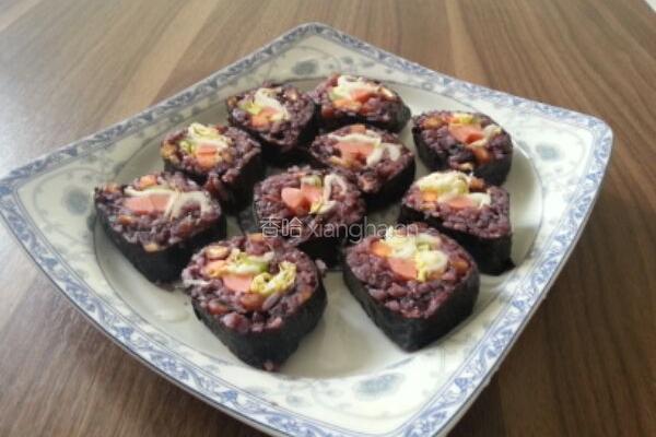 黑米紫菜包饭