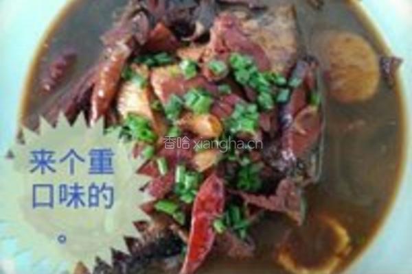 腊肉红烧鲳鳊鱼的做法图解2