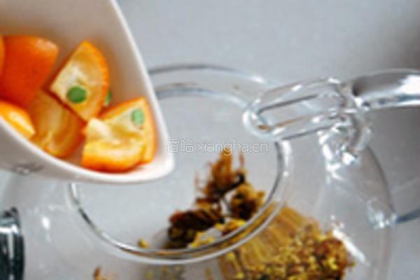 别有资味金莲金桔桂花茶的做法图解3