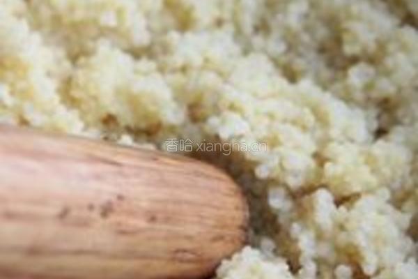 南瓜小米饼的做法图解3