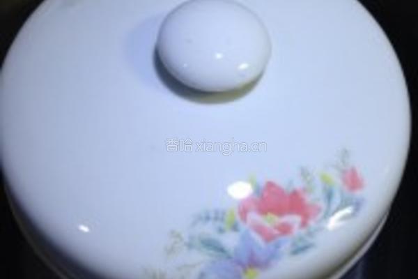 陈肾南北杏西洋菜瘦肉汤的做法图解5