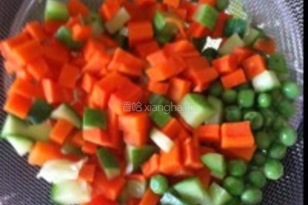蔬菜汇炒饭的做法图解4