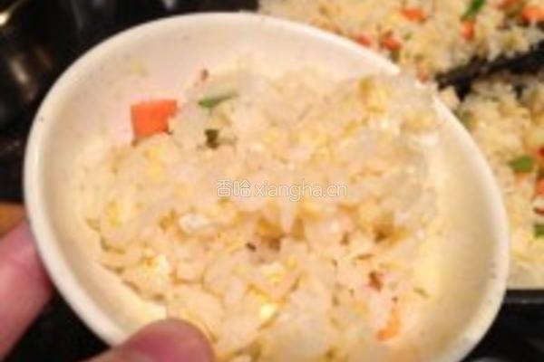 虾仁桂花炒饭的做法图解18