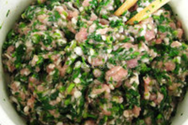 荠菜鲜肉汤团的做法图解4