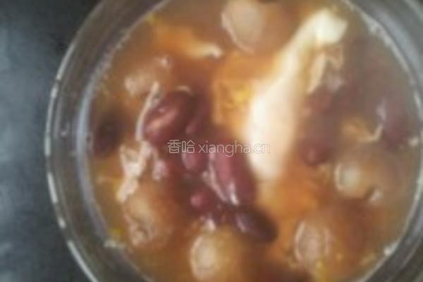 桂圆蜜豆炖蛋的做法图解2