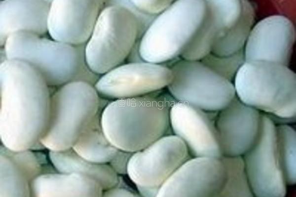 话梅与芸豆的做法图解1