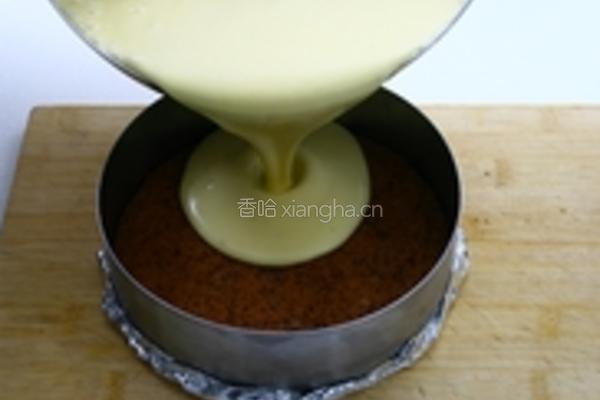 百香果慕斯蛋糕的做法图解4