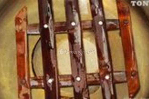 杨梅蒸糕的做法图解3
