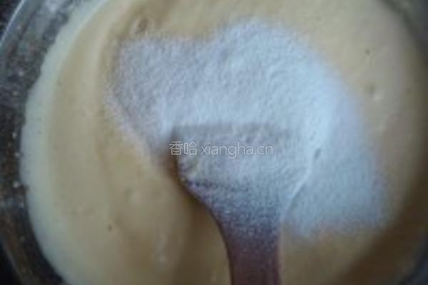 蔓越莓奶香蛋糕的做法图解3