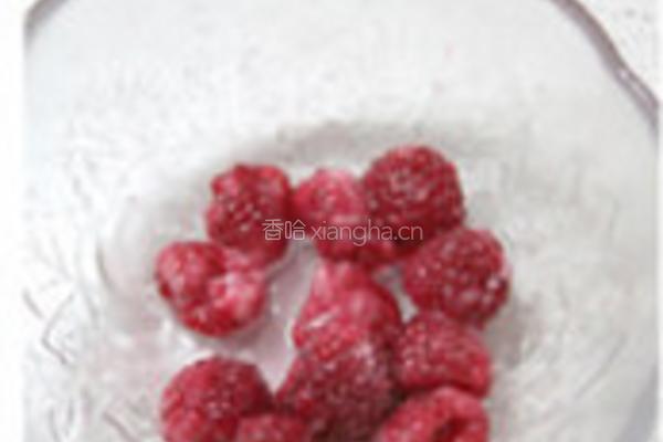 树莓黑布林慕斯的做法图解8