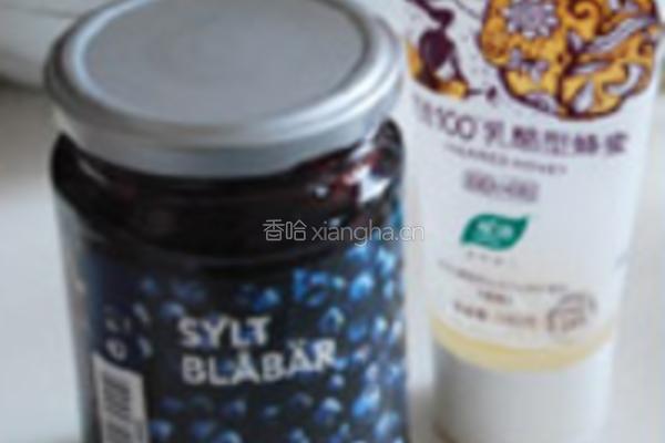 蔓越莓蓝莓酱吐司布丁的做法图解8