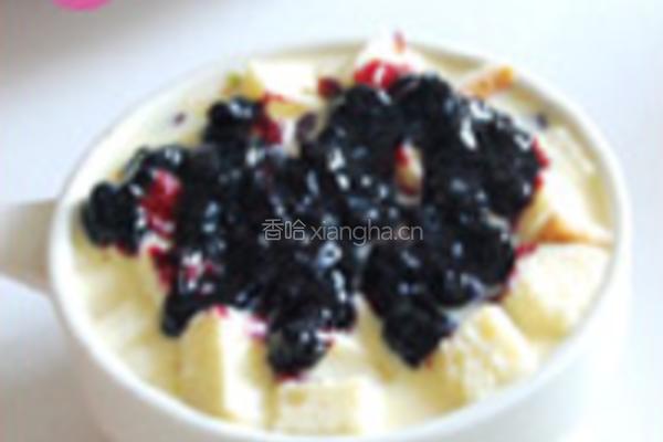 蔓越莓蓝莓酱吐司布丁的做法图解9