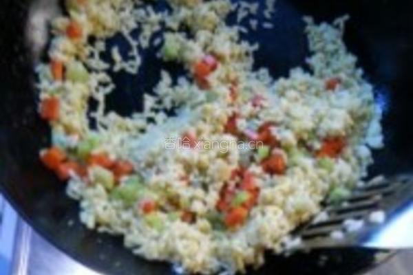母亲节之黄金蛋炒饭的做法图解6